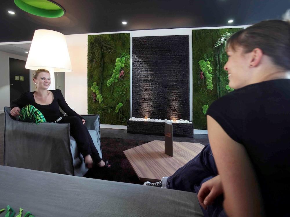 Ibis Styles Nantes Reze Aeroport Hotel Екстериор снимка
